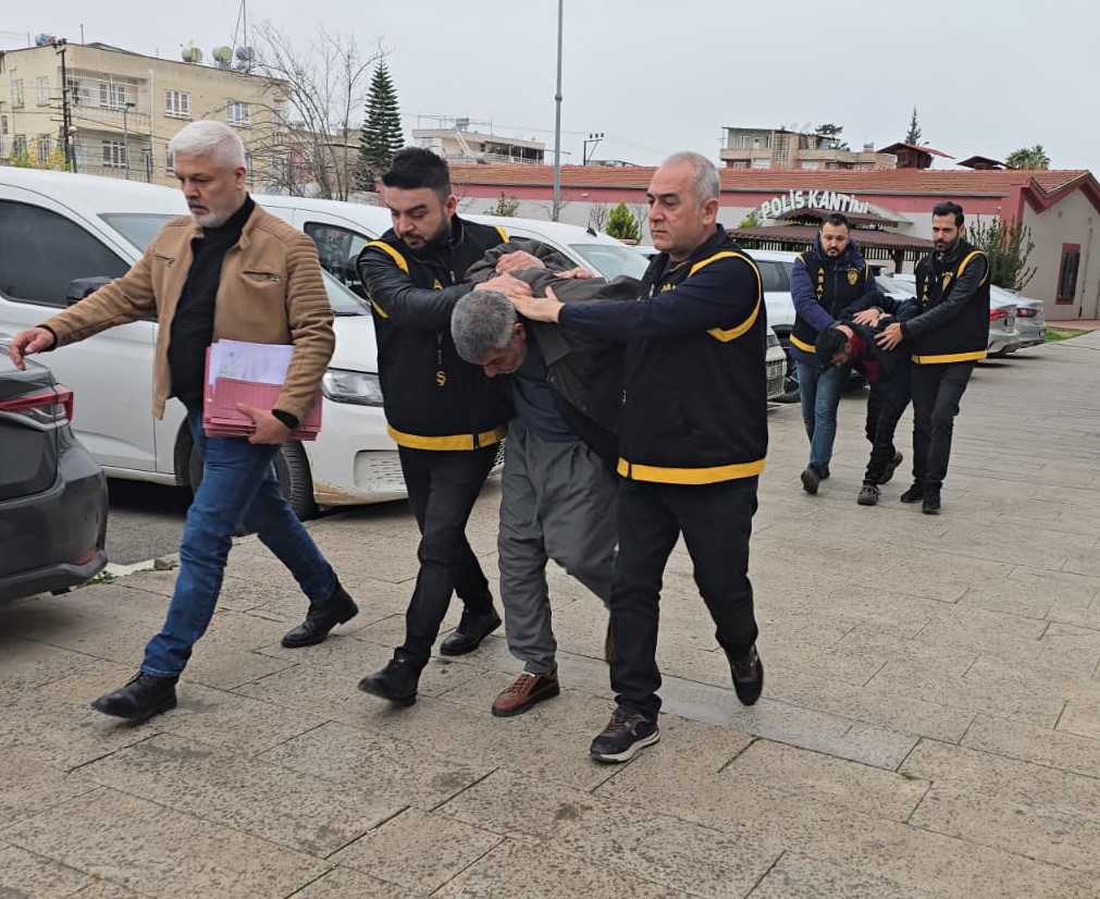 İş yerlerine giren hırsızlar ne bulduysa çaldı: 2 şüpheli tutuklandı 10 is yerlerine giren hirsizlar ne bulduysa caldi 2 supheli tutuklandi 6 dlpRtkUP