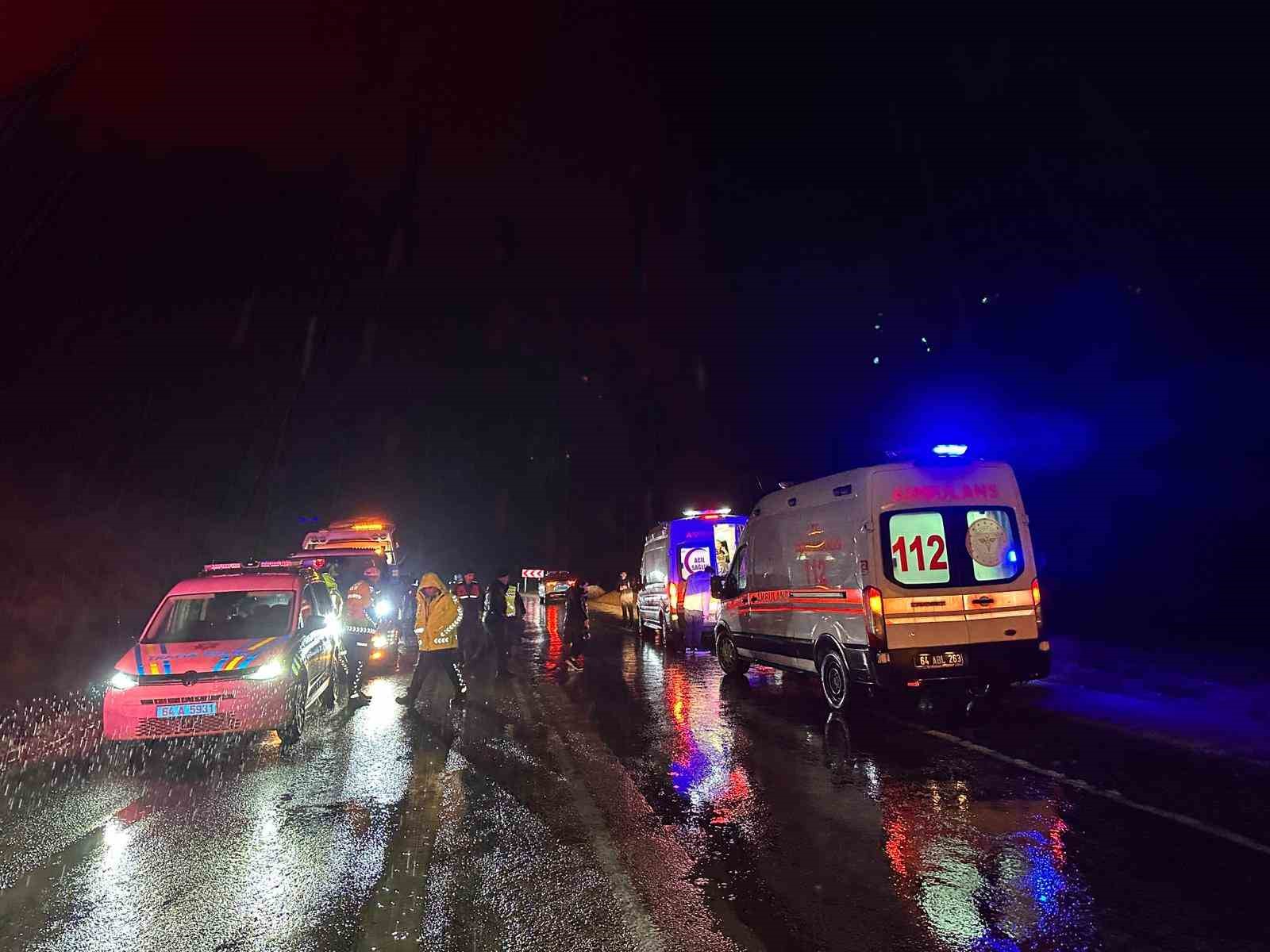 isci servisi sarampole devrildi 17 yarali 1 W6Xmwn1U
