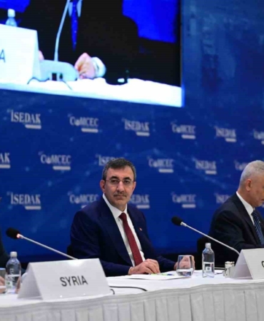 isedak-bakanlar-toplantisina-suriye-oturumlari-damga-vurdu-3nIAJVEp.jpg
