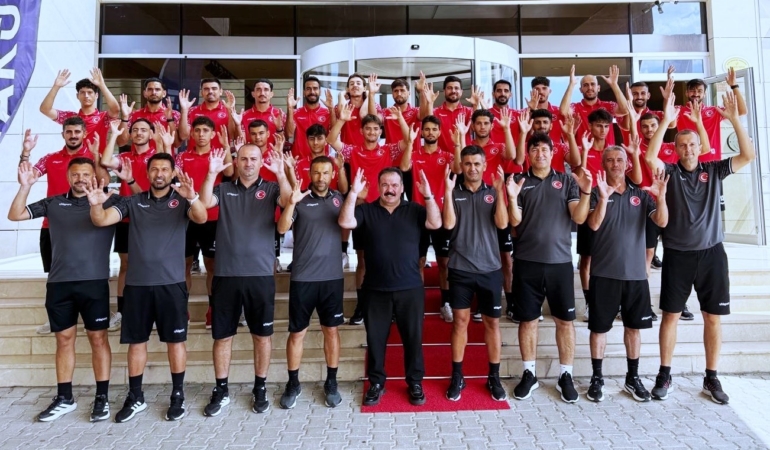 isitme-engelliler-a-milli-futbol-takimi-deaflympicste-iran-ile-karsilasacak-AlyzJbXx.jpg