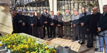 iskilipli-atif-hoca-kabri-basinda-dualarla-anildi-W4N36SWi.jpg