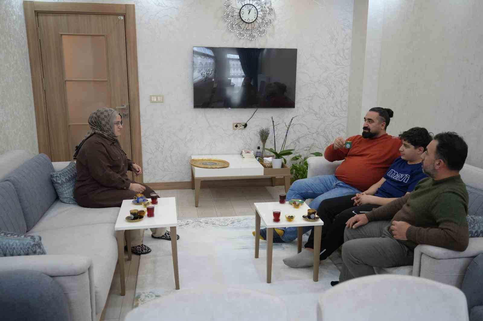 islahiyeli depremzedeler devlet millet el ele ayaga kalktik 3