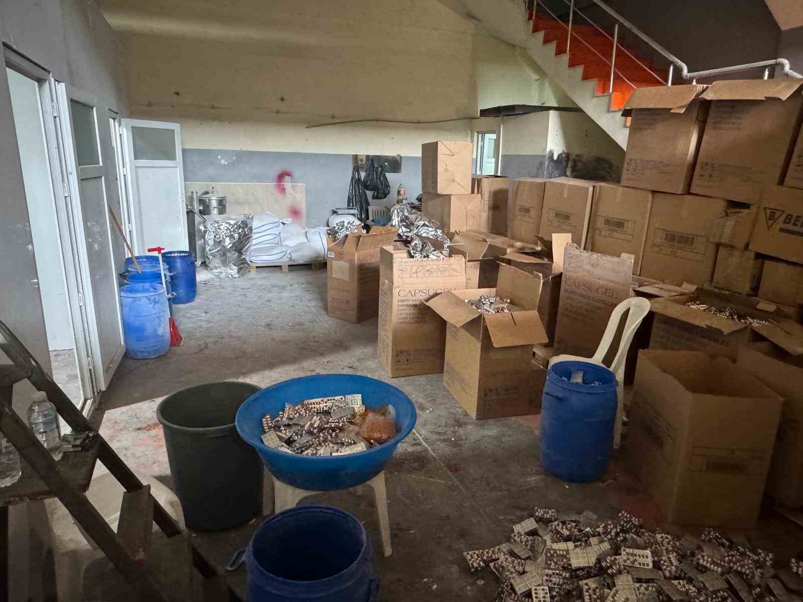 islak mendil susu cokertildi afiyet olsun kamuflaji pes dedirtti 2 r5etTXu4
