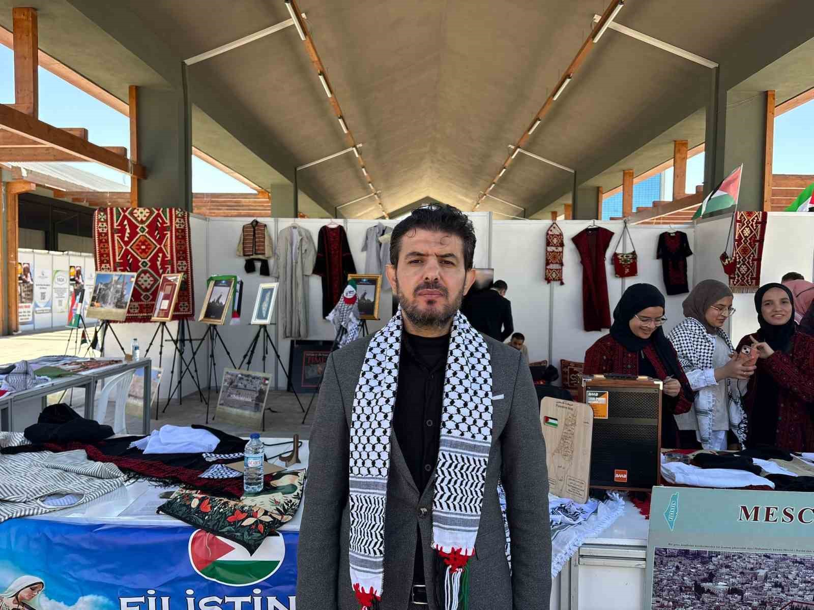 İslam coğrafyasının renkleri aynı fuarda buluştu 6 islam cografyasinin renkleri ayni fuarda bulustu 2 DfJF3FAf
