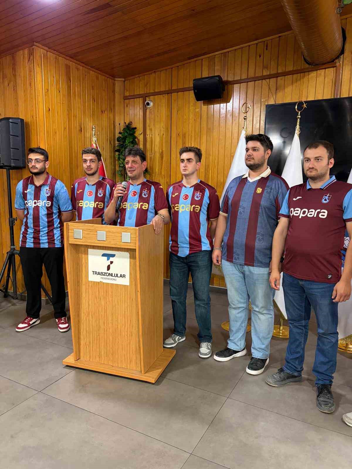 ismail turgut oksuz 61000 forma tek yurek trabzonspor kampanyasini baslatmis bulunuyoruz 3 5vGkn1U7