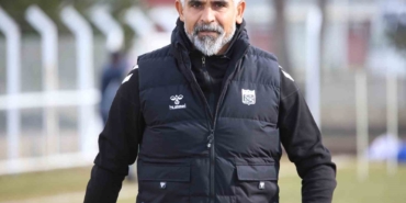 ismet-tasdemir-hedef-bu-sene-zor-gibi-ECBBKy9C.jpg