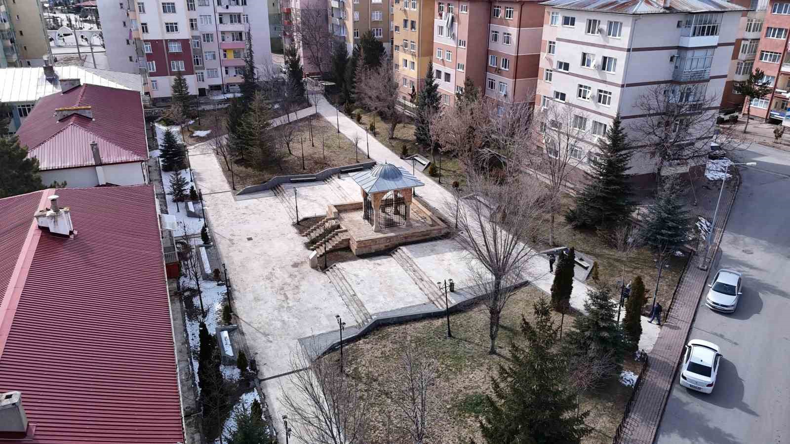 ismini bilmeyen yok ancak tanisan cok az sivasli bir sultan ve gonul insani kadi TLpuuYig