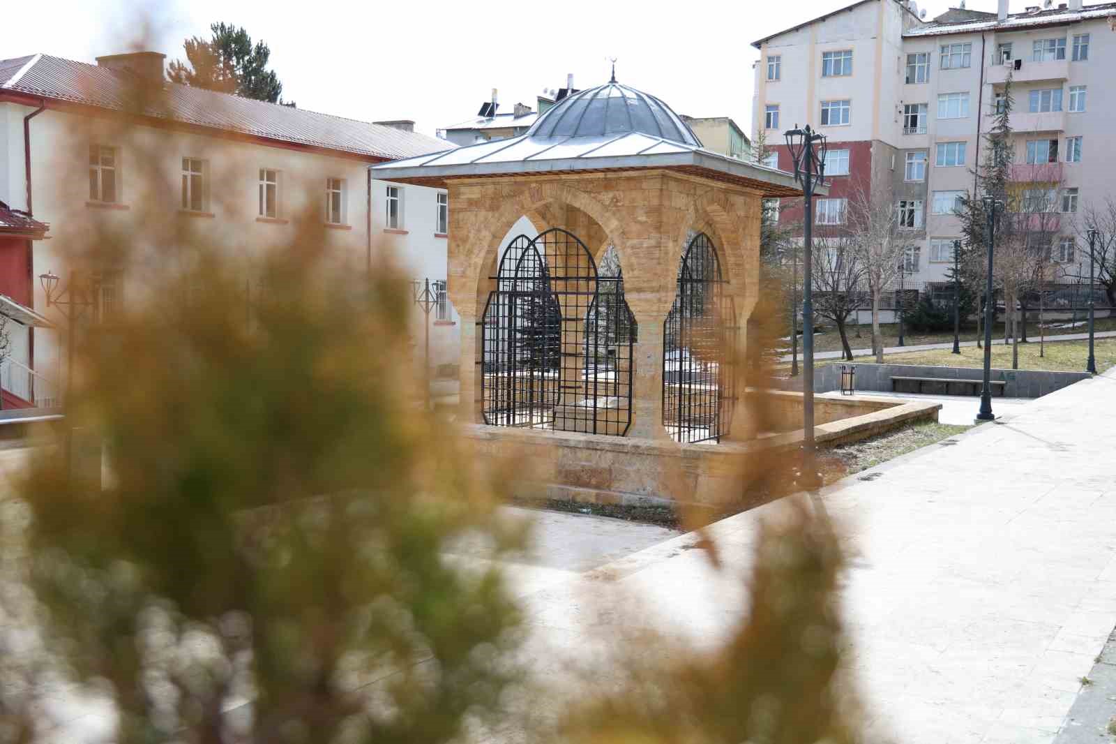 ismini bilmeyen yok ancak tanisan cok az sivasli bir sultan ve gonul insani kadi gvuvQhNO
