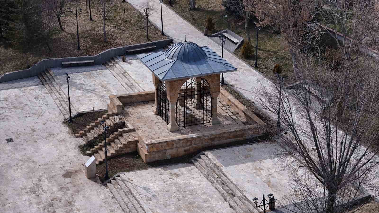 ismini bilmeyen yok ancak tanisan cok az sivasli bir sultan ve gonul insani kadi q1dOgS3P