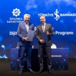 iso-ve-turkiye-is-bankasindan-kobilerin-donusumu-icin-stratejik-is-birligi-vPZT6StK.jpg