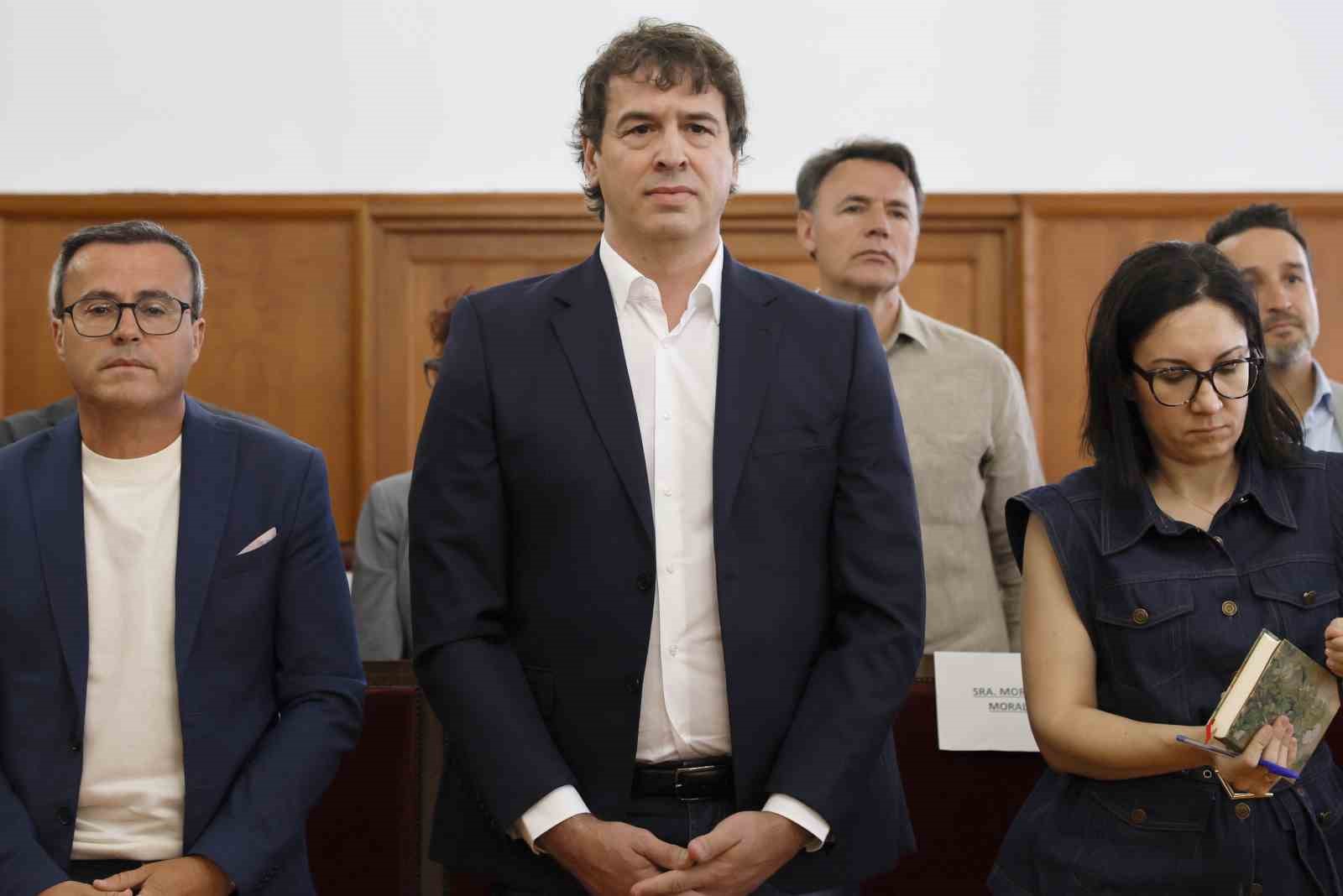 ispanya basbakani sanchezin kardesi hakim karsisina cikti 0 hKaX5Rgd
