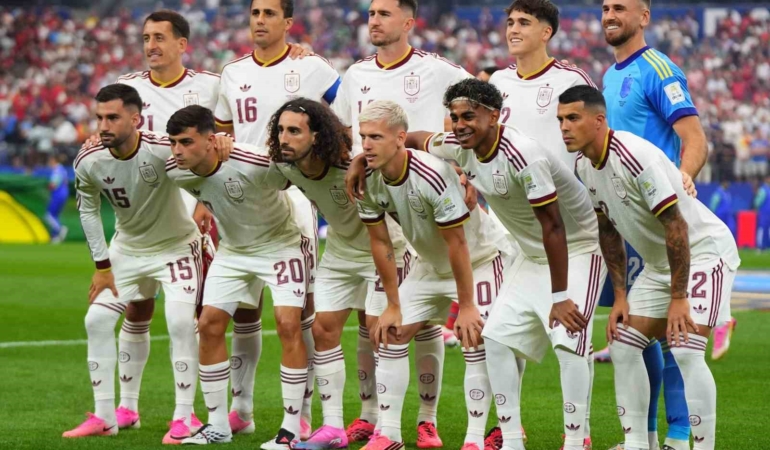 ispanya-ceyrek-finale-yukseldi-tO8UFcA8.jpg