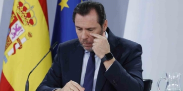 ispanya-hukumeti-45-kisinin-hayatini-kaybettigi-tren-kazasi-icin-20-milyon-euro-tazminat-odeyecek-BvbiCYJM.jpg