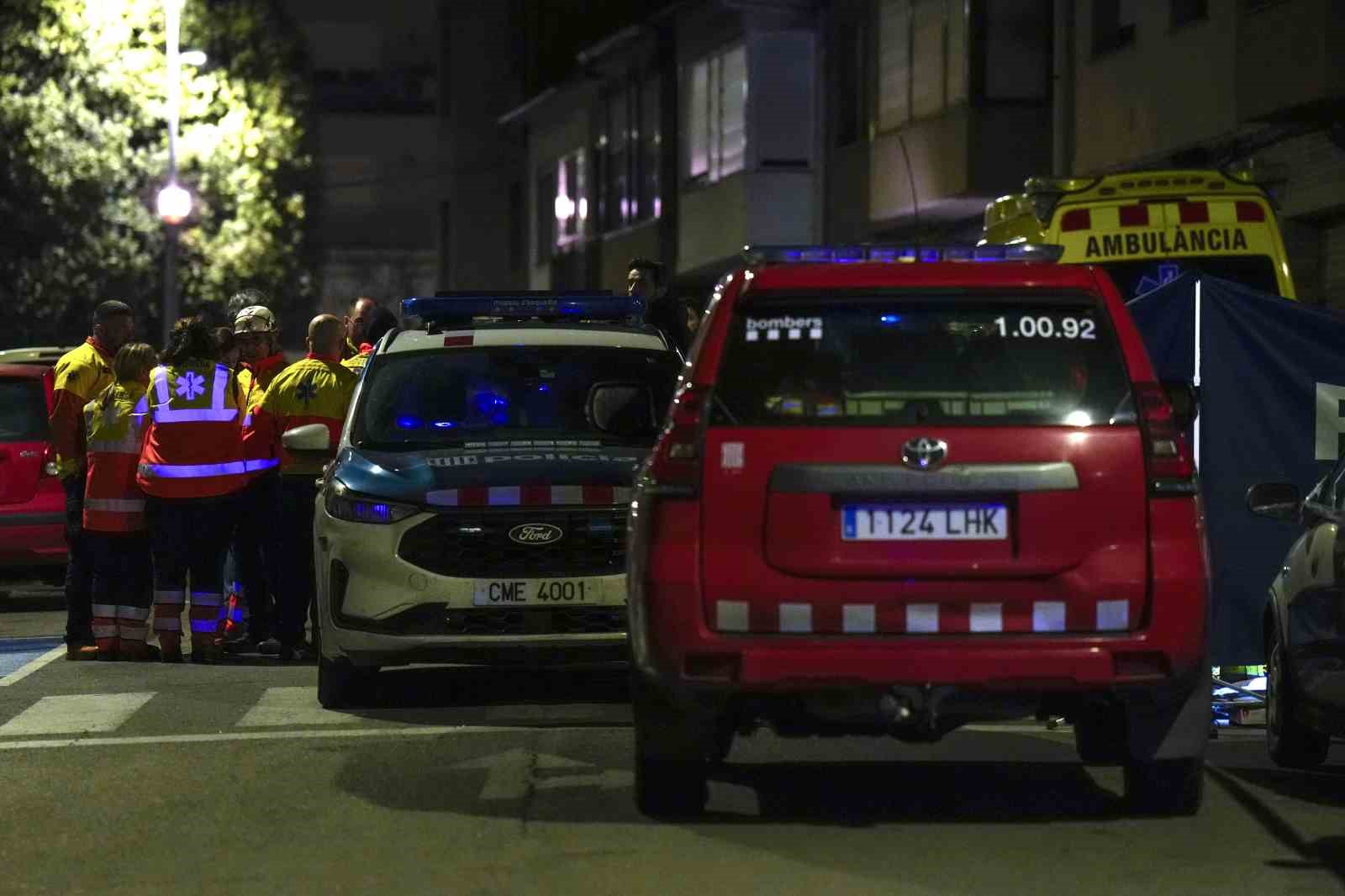ispanyada bina yangini 5 olu 3