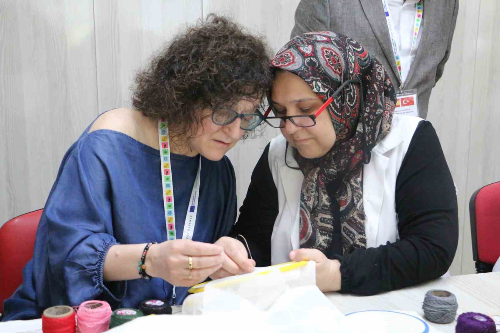 ispanyol turistler ab projesi kapsaminda diyarbakira geldi 2