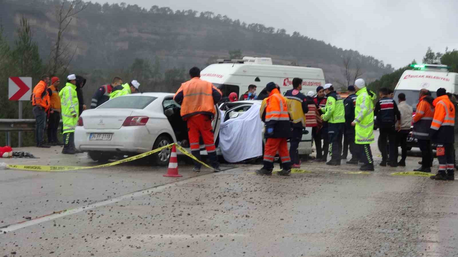 isparta antalya karayolundaki kazalarda son 4 ayda 18 kisi oldu 19 kisi yaralandi 6C6PbpNu