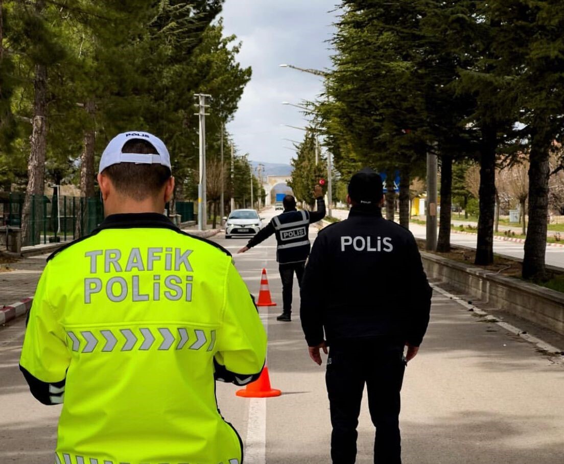 ispartada bir haftada 61 aranan sahis yakalandi 1 ktRWXwc2