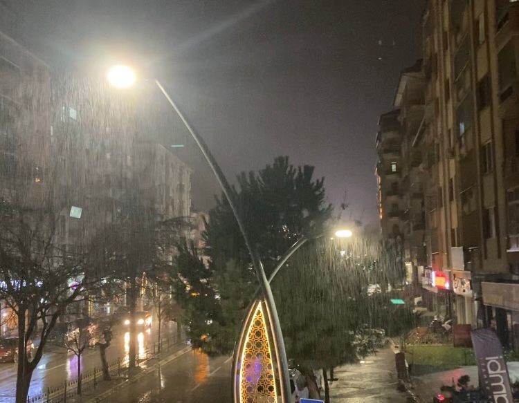 Isparta’da fırtına nedeniyle motosiklet ve motokuryelere trafik kısıtlaması 6 ispartada firtina nedeniyle motosiklet ve motokuryelere trafik kisitlamasi 2 QzquYyJj