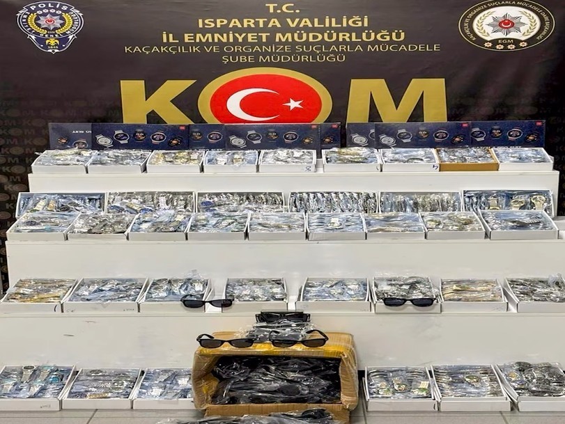 ispartada kacakcilik operasyonunda binlerce kacak urun ele gecirildi 3 PrmeXtRf