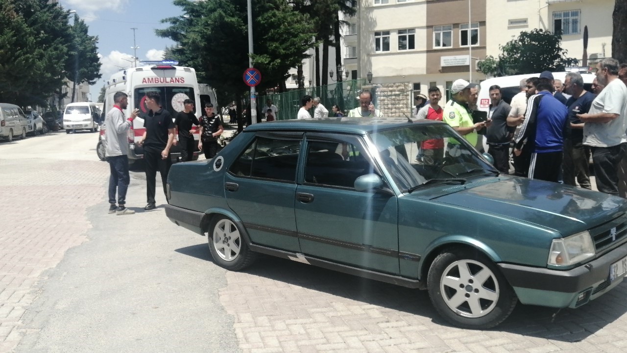 Isparta’da otomobil ile motosiklet çarpıştı: 1 yaralı 7 ispartada otomobil ile motosiklet carpisti 1 yarali 3 B8j2IBjY