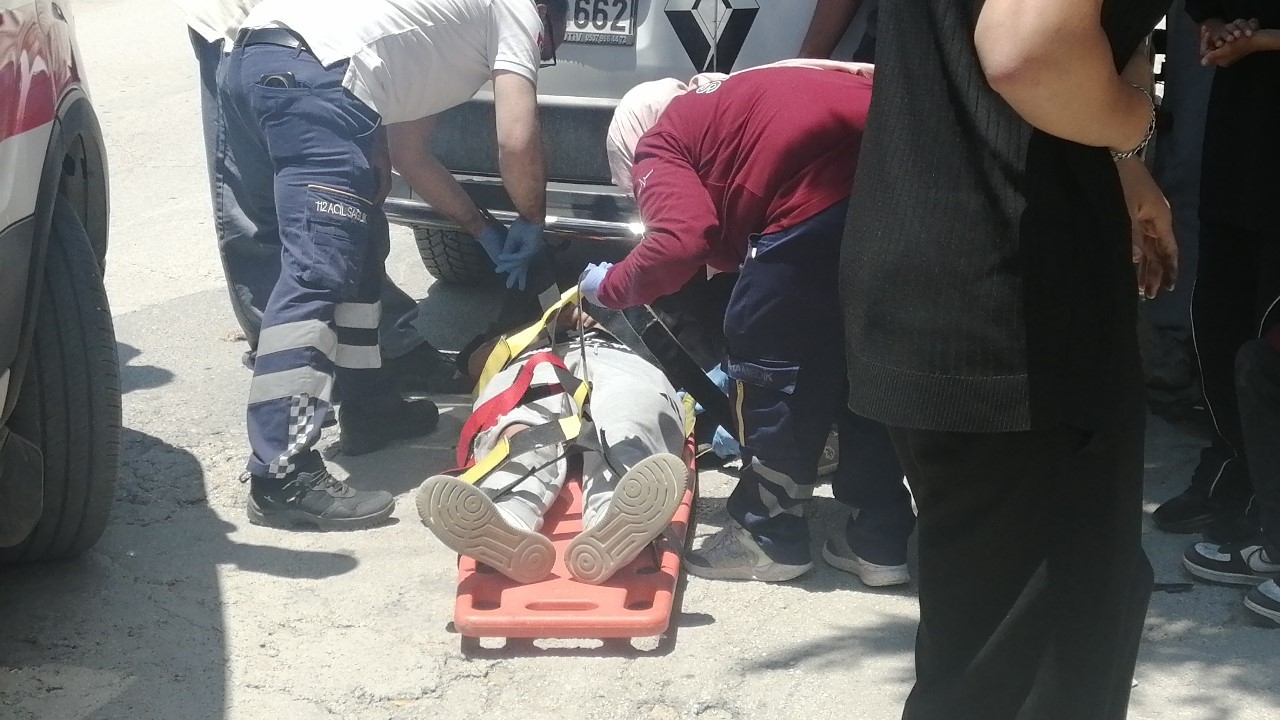Isparta’da otomobil ile motosiklet çarpıştı: 1 yaralı 8 ispartada otomobil ile motosiklet carpisti 1 yarali 4 TDAHK843