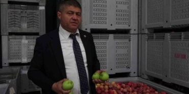 ispartada-soguk-hava-depolarindaki-50-bin-ton-elma-icin-kritik-sure-npIulFm7.jpg