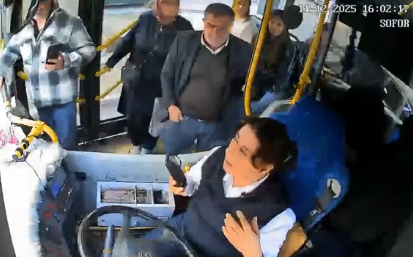 Isparta’da yol verme tartışması, kadın halk otobüsü şoförüne kâbus yaşattı 4 ispartada yol verme tartismasi kadin halk otobusu soforune k bus yasatti 0 qGiemIdT