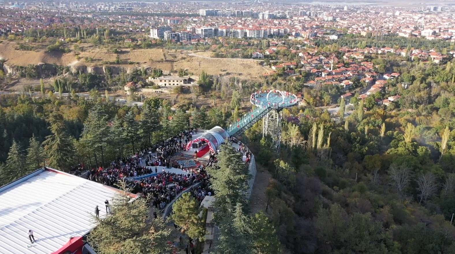 ispartada yukseklik korkusunu unutturan cam teras 1 milyon ziyaretciyi asti 2 4Mhud8KV