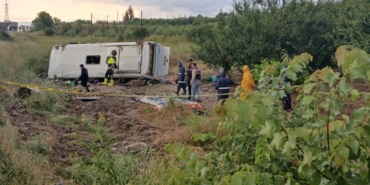 ispartadaki-feci-kazada-hayatini-kaybedenlerin-kimlikleri-belli-oldu-rnvH5cIN.jpg