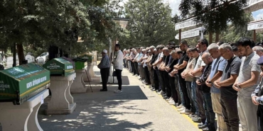 ispartadaki-kazada-hayatini-kaybeden-keziban-baysal-son-yolculuguna-ugurlandi-Dc2bHdw9.jpg
