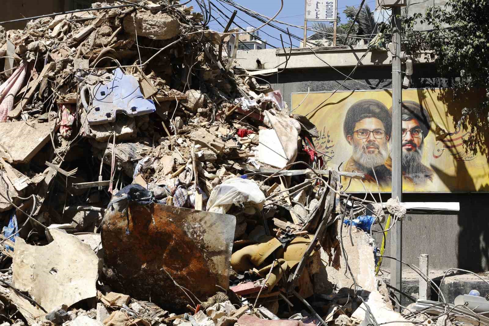 İsrail, ateşkese rağmen Beyrut’a düzenlediği ilk saldırıda Hizbullah komutanını öldürdü 17 israil ateskese ragmen beyruta duzenledigi ilk saldirida hizbullah komutanini oldurdu 13 NNdkiArS