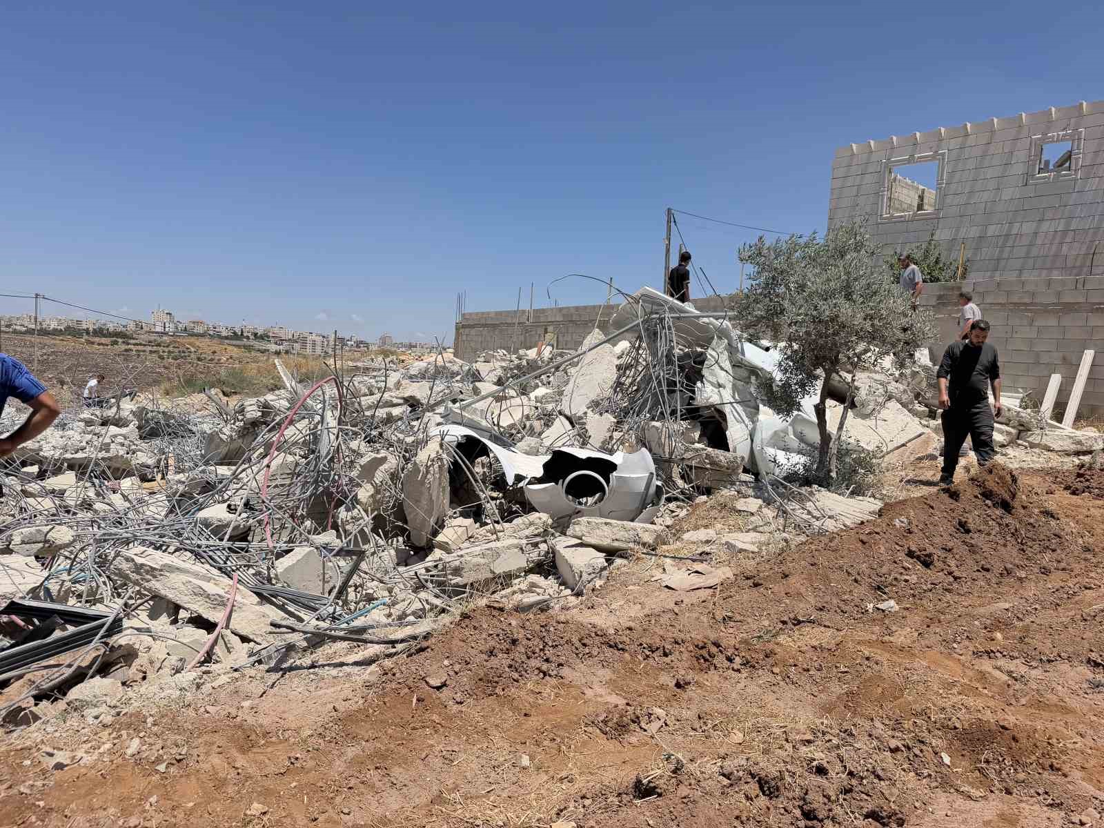 israil bati seriada masum sivillerin evlerini yerle bir etti 1 bPm385mF