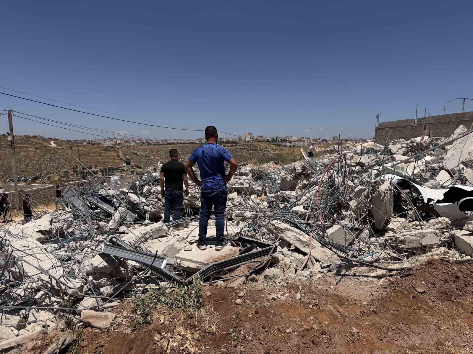 israil bati seriada masum sivillerin evlerini yerle bir etti 5 feLu2QWr