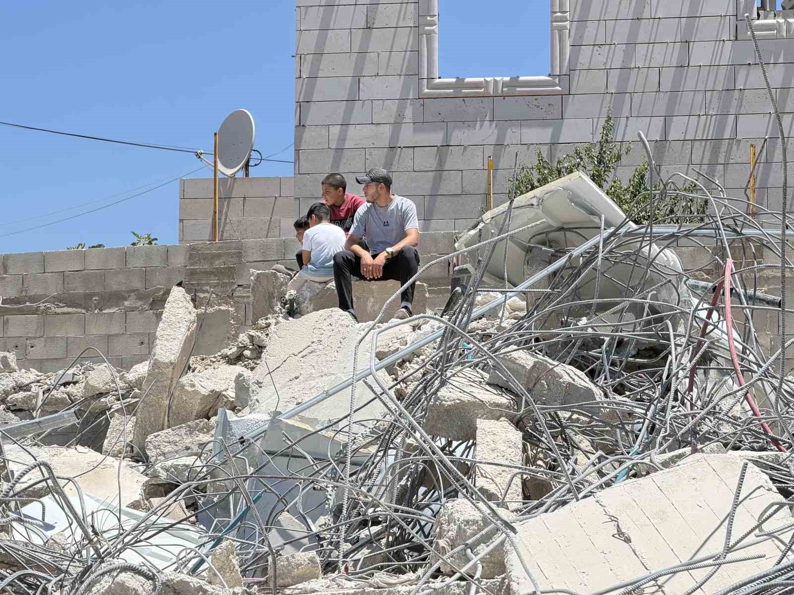 israil bati seriada masum sivillerin evlerini yerle bir etti 7 ULkXXVkU