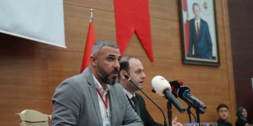 israil-saldirisinda-bir-bacagini-kaybeden-filistinli-gazeteci-gazzedeki-zulmu-anlatti-8v5kUPe7.jpg