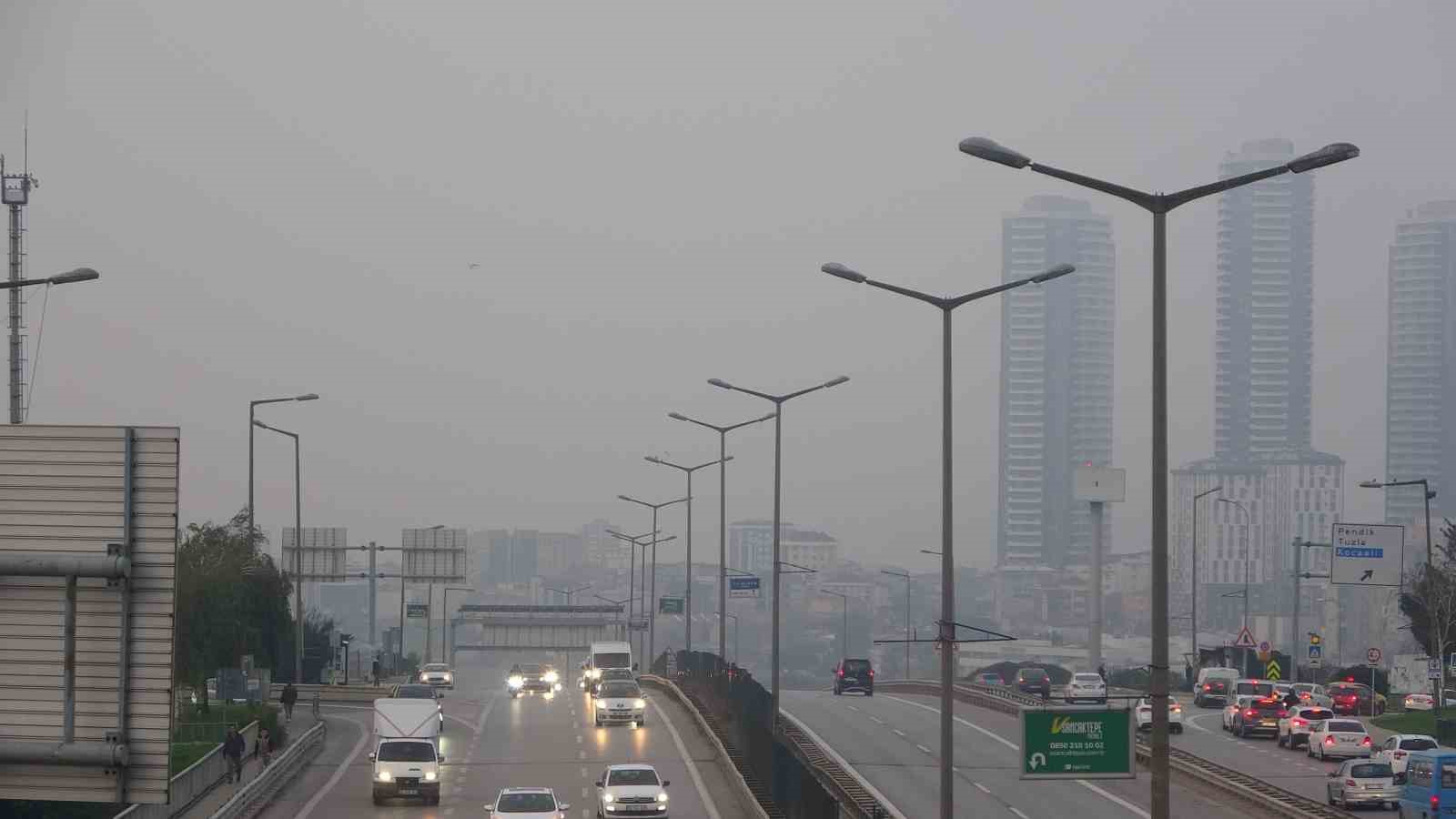 istanbul anadolu yakasinda sis etkili oluyor 3
