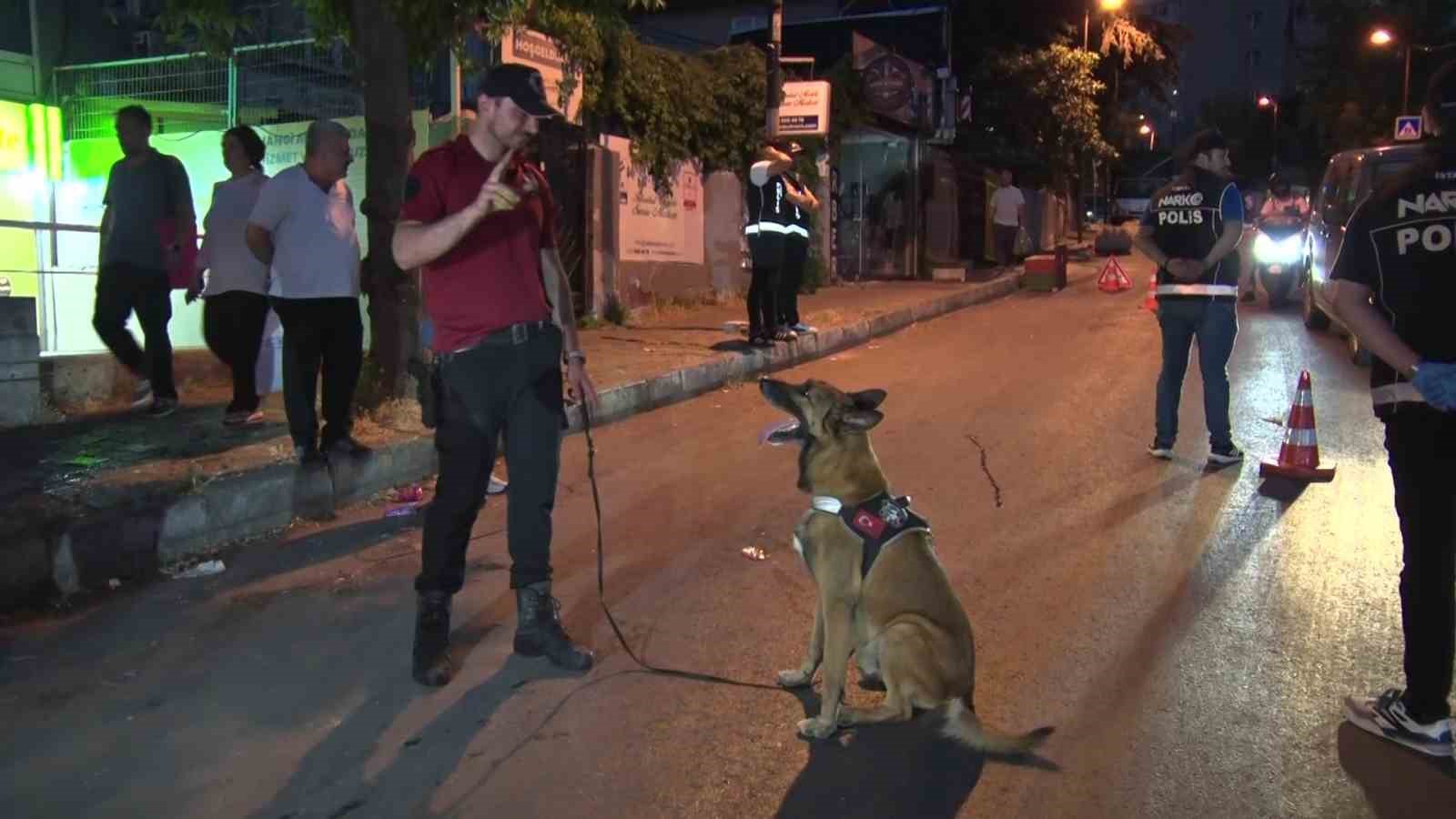 istanbul emniyet muduru yildiz sislideki narkotik ve asayis denetimine katildi 7 vvMuWVkB