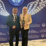 istanbul-gelisim-universitesi-11-toplumsal-gelisim-ve-medya-odulleri-sahiplerini-buldu-L7ZJJa89.jpg