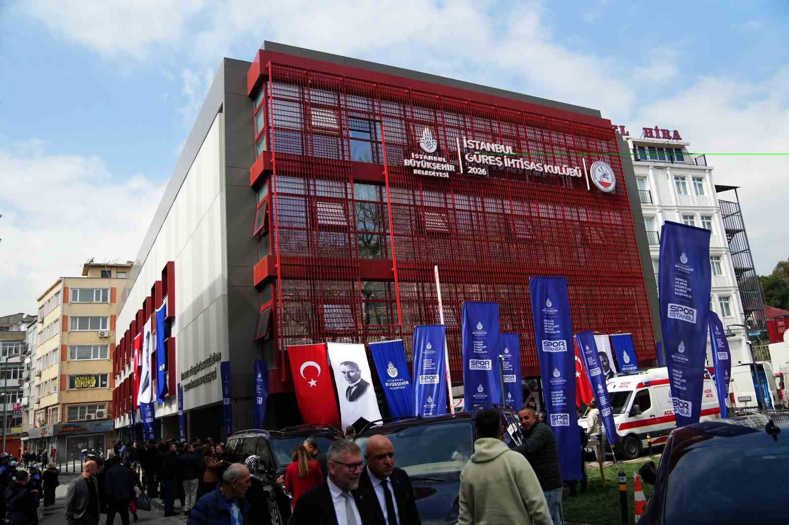 istanbul gures ihtisas kulubu sadettin tantan yerleskesi acildi 6 Gi5iYwkG