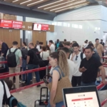 istanbul-havalimaninda-yaz-tatili-yogunlugu-URXBSkZ7.jpg