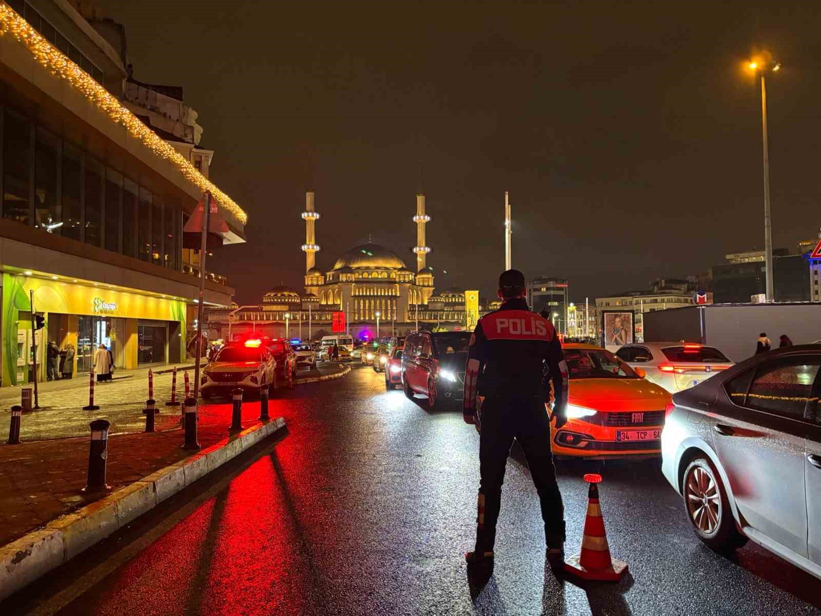 istanbul il emniyet muduru selami yildiz bu sehir bizim sehrimiz biz istanbulun emniyetiyiz 1 uUyPwa9Q