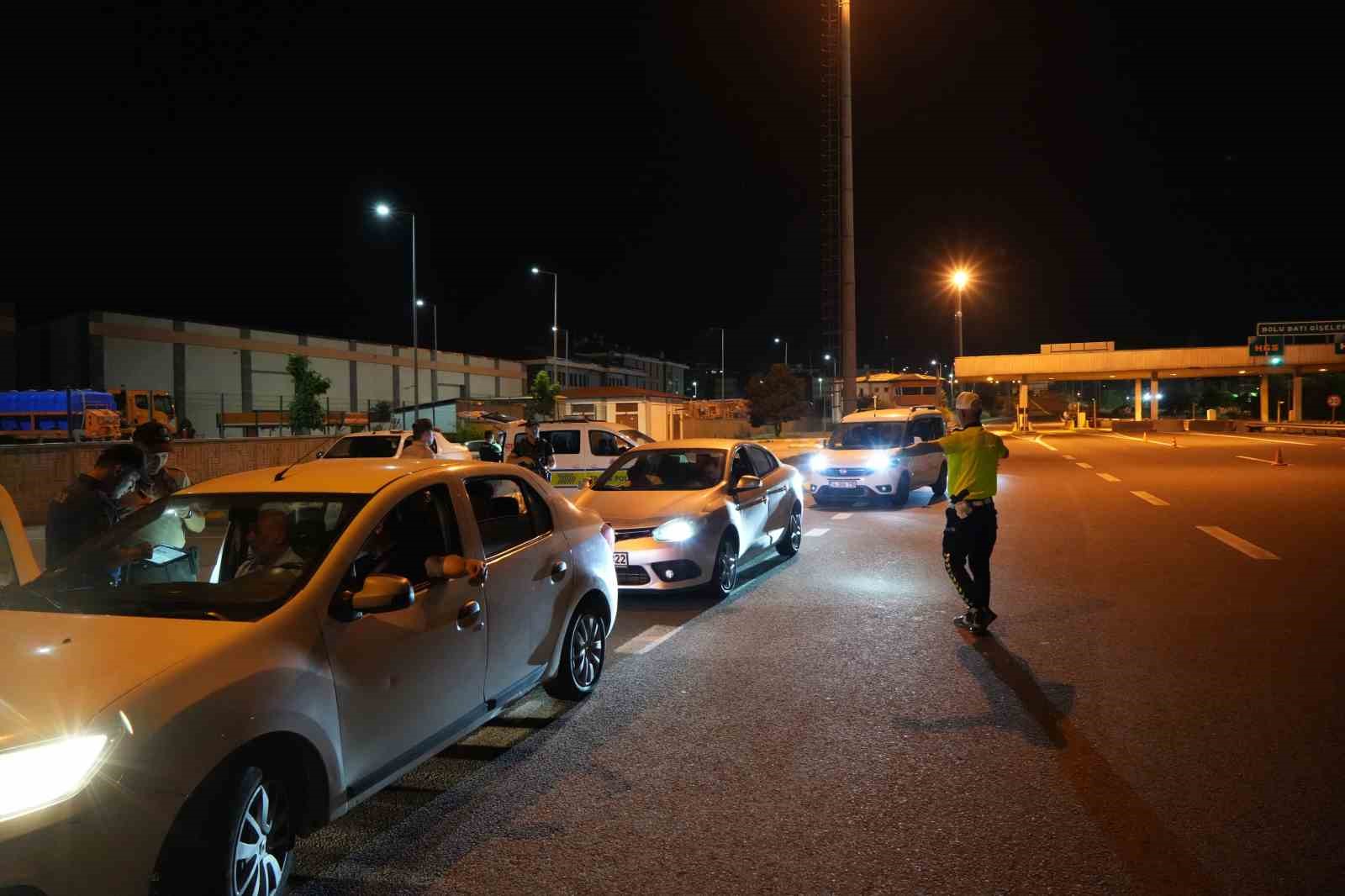 İstanbul ile Ankara’nın köprüsü Bolu geçişinde NATO denetimleri 11 istanbul ile ankaranin koprusu bolu gecisinde nato denetimleri 7 gWIBJyMP