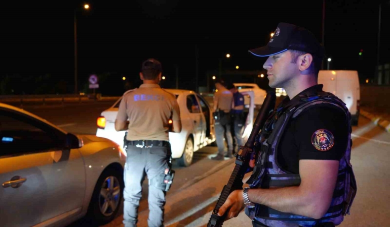 istanbul-ile-ankaranin-koprusu-bolu-gecisinde-nato-denetimleri-nB64UN8Z.jpg