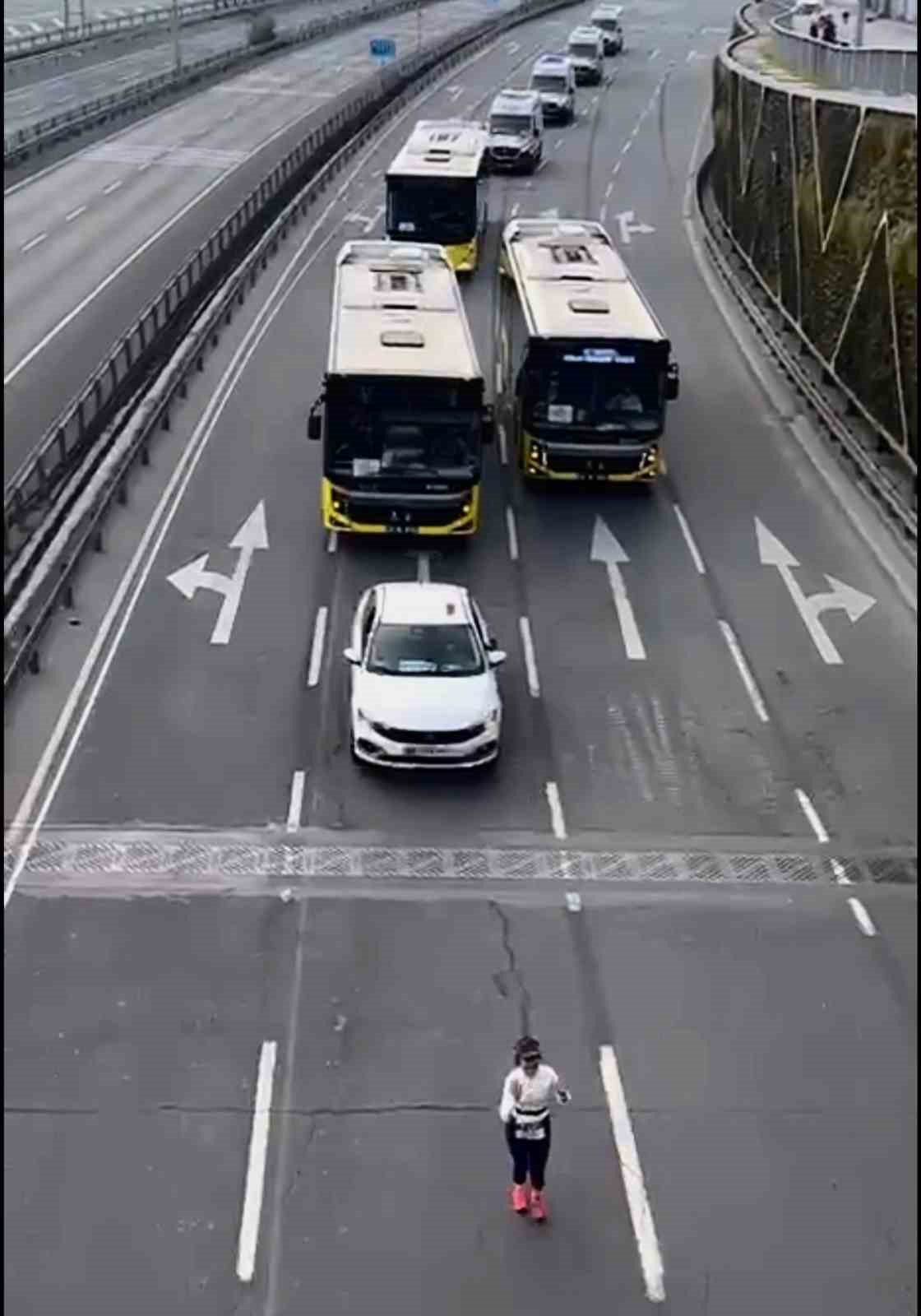 istanbul maratonunda sonuncu olan kosucu birinciden daha populer oldu 0 HtO2wvpP