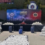 istanbul-merkezli-4-ilde-uyusturucu-operasyonu-110-gozalti-1fQVZQ2Y.jpg