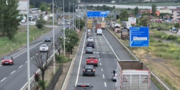 istanbul-tekirdag-yolunda-bayram-yogunlugu-OFvbWW9M.jpg
