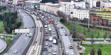 istanbul-trafigine-kaza-etkisi-e7yOOAK6.jpg