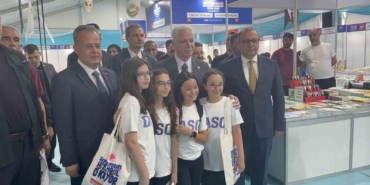 istanbul-valiligi-kitap-fuari-beylikduzunde-kapilarini-acti-MwCI6ulL.jpg