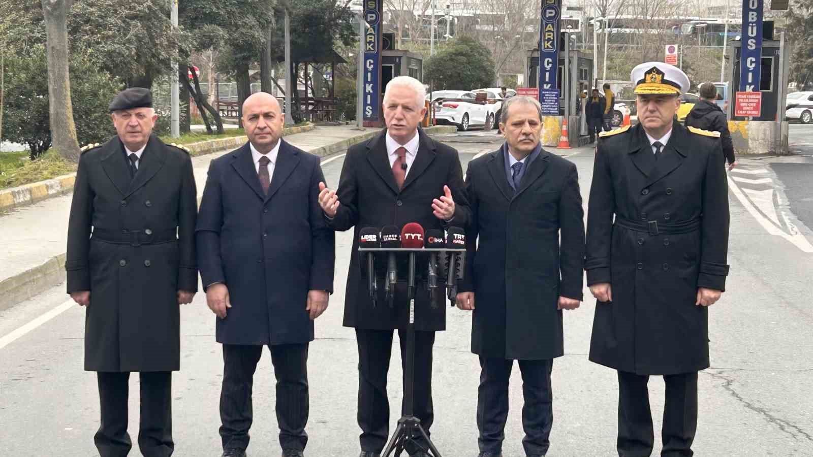 istanbul valisi gul bu bayramda da denetimlerimiz artarak devam edecek 0 AiNB2NzQ