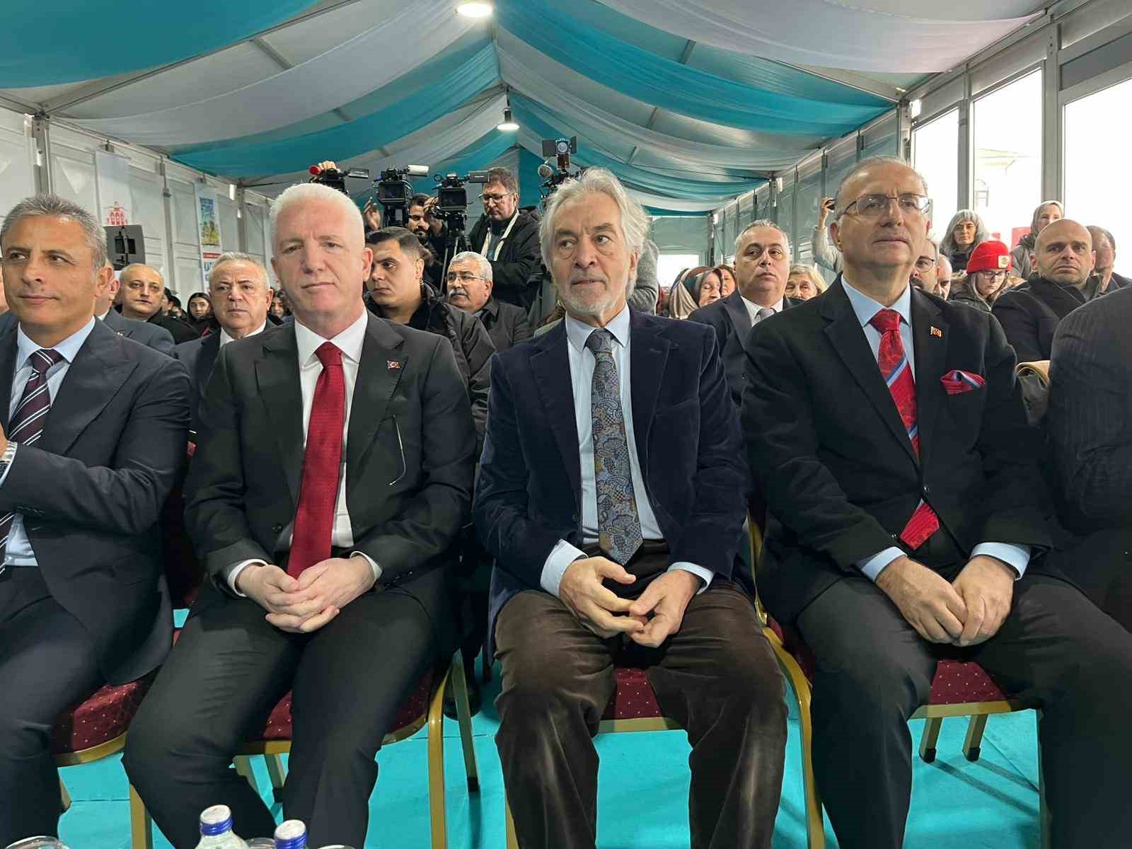 İstanbul Valisi Gül: "İstanbul Valiliği olarak bütün ilçelerimizde kitap fuarı düzenleyeceğiz" 8 istanbul valisi gul istanbul valiligi olarak butun ilcelerimizde kitap fuari duzenleyecegiz 4 MG1e56Ni